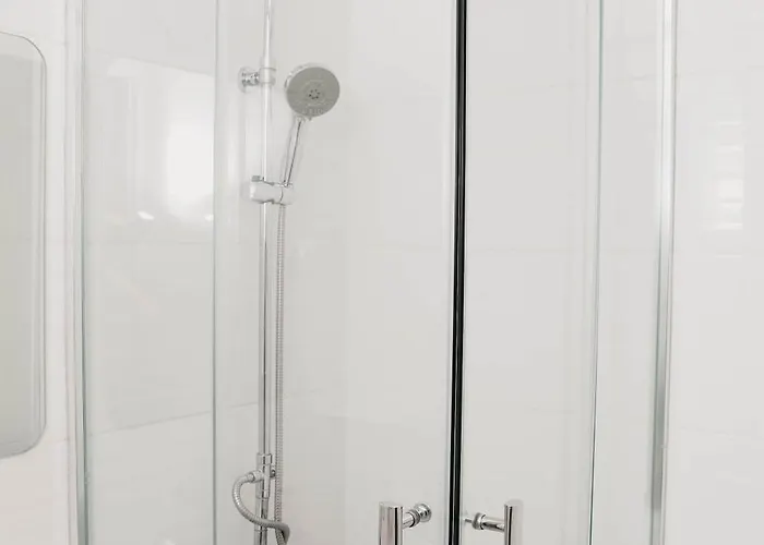 Saska Kepa Luxe Apartment